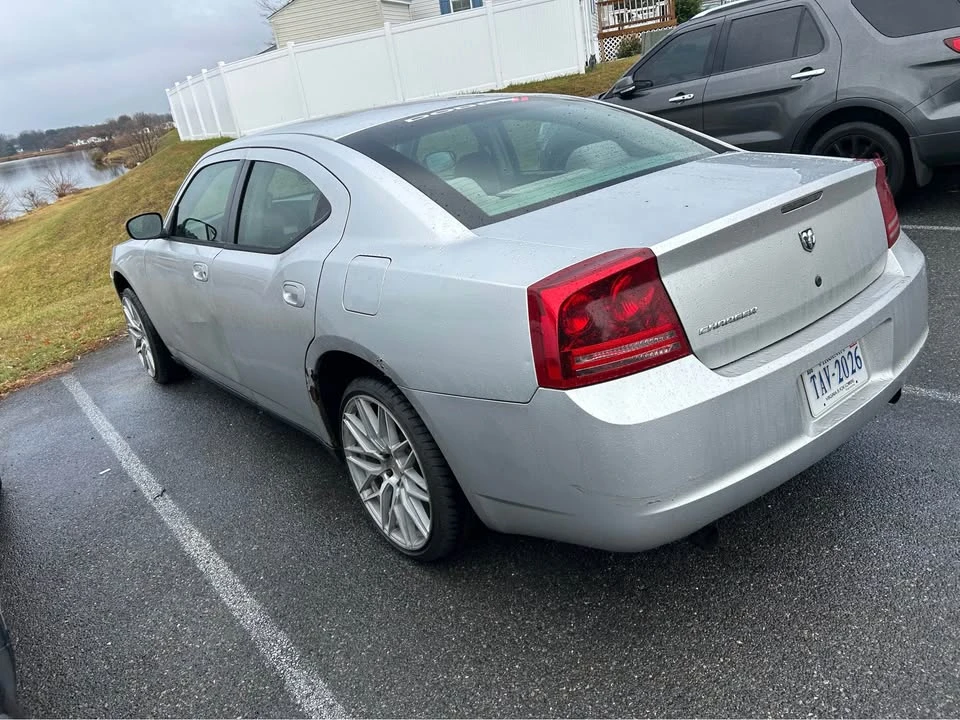 2007 Dodge Charger 6th Gen - Image 4 of 5