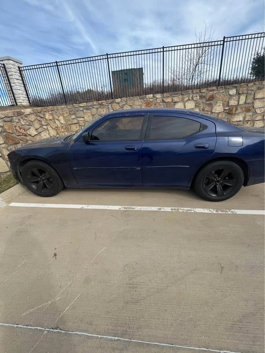 2007 Dodge Charger 6th Gen - Image 2 of 5