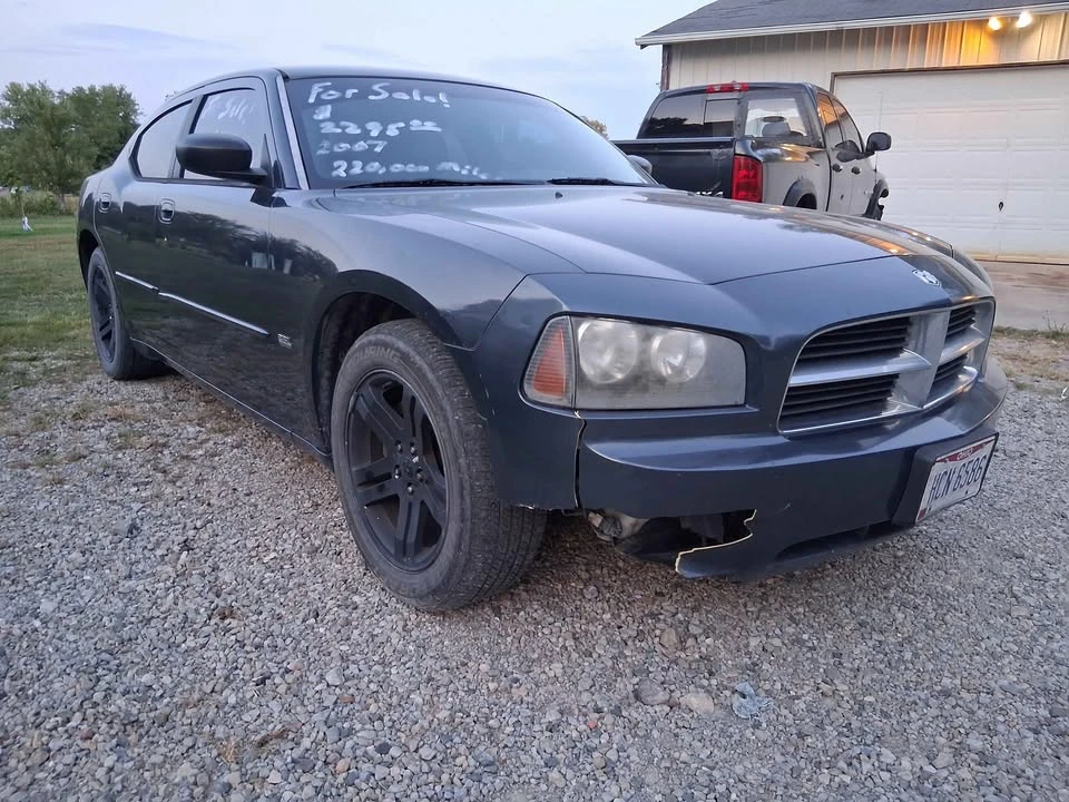 2007 Dodge Charger 6th Gen - Image 3 of 9