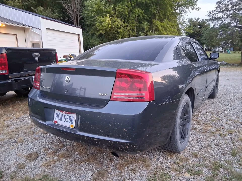2007 Dodge Charger 6th Gen - Image 2 of 9