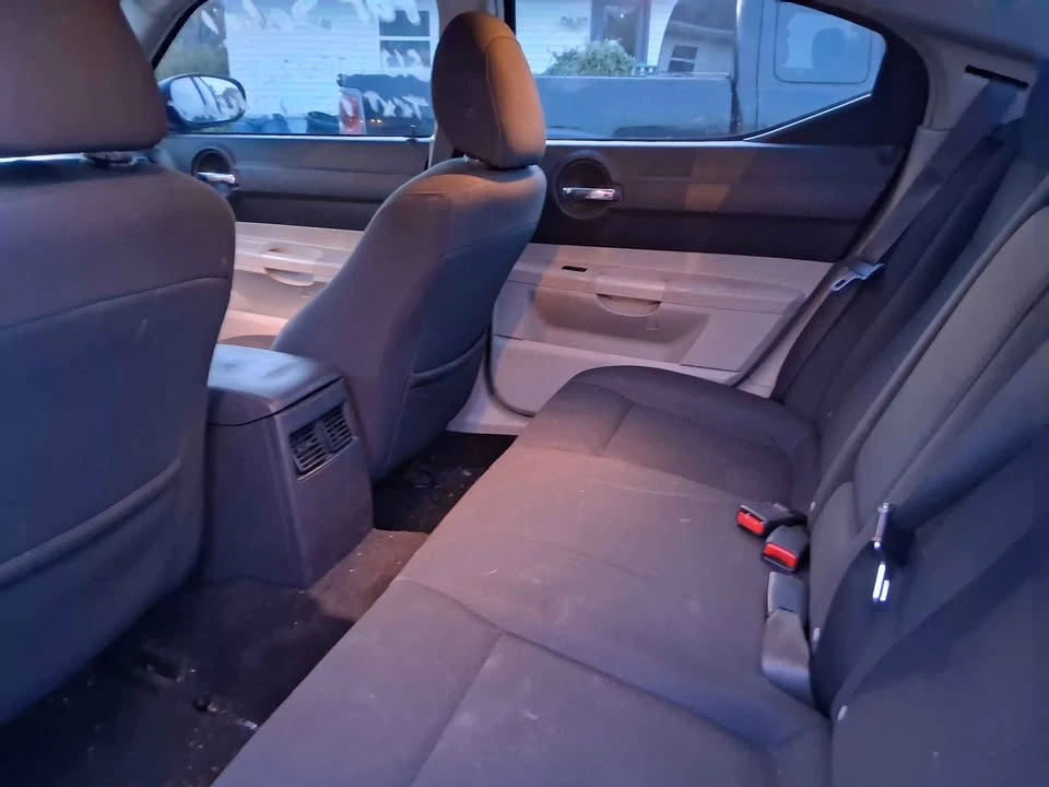 2007 Dodge Charger 6th Gen - Image 7 of 9