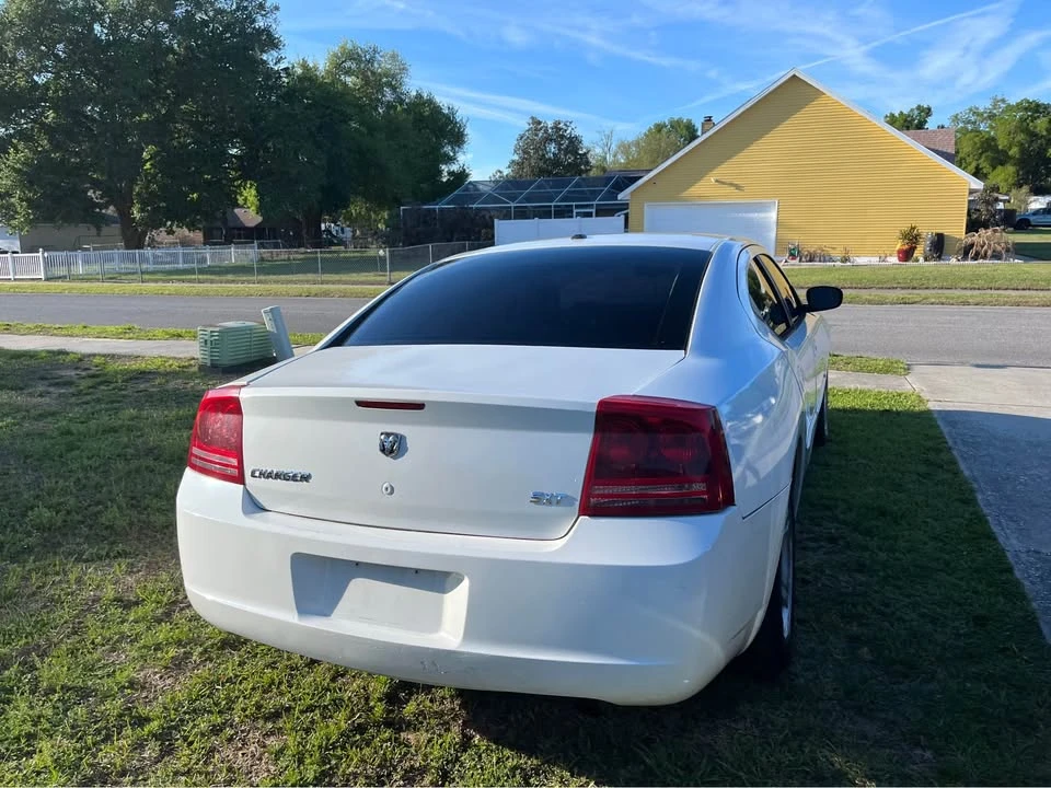 2007 Dodge Charger 6th Gen - Image 4 of 7