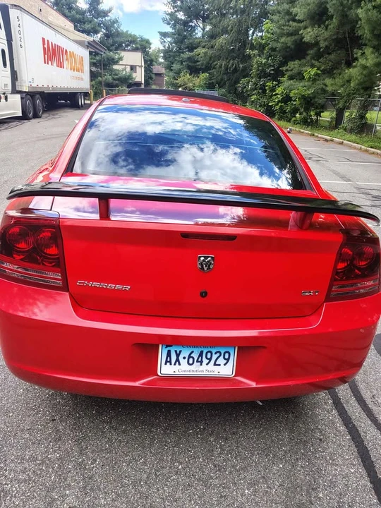 2007 Dodge Charger 6th Gen - Image 4 of 9