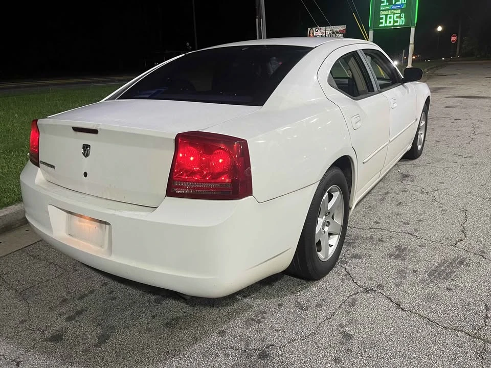 2007 Dodge Charger 6th Gen - Image 4 of 5