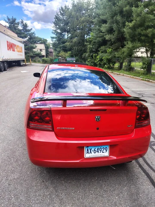 2007 Dodge Charger 6th Gen - Image 9 of 9