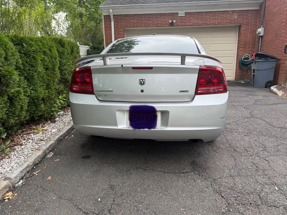 2007 Dodge Charger 6th Gen - Image 2 of 5