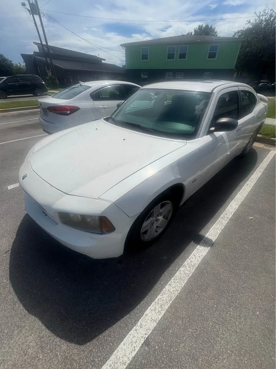 2007 Dodge Charger 6th Gen - Image 2 of 2