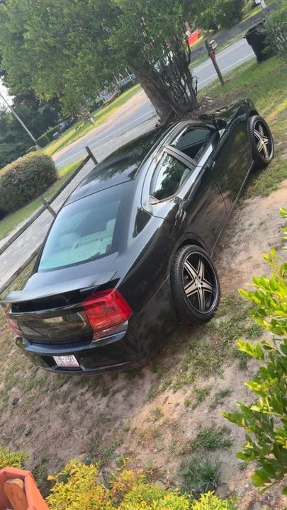2007 Dodge Charger 6th Gen - Image 4 of 4