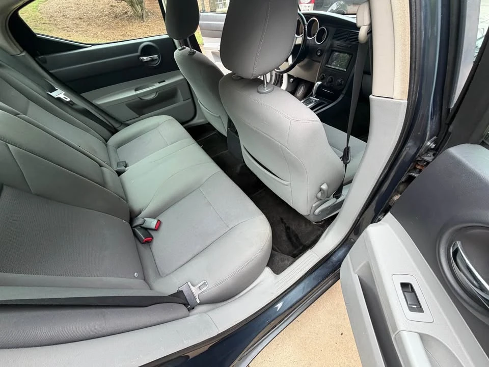 2007 Dodge Charger 6th Gen - Image 7 of 9