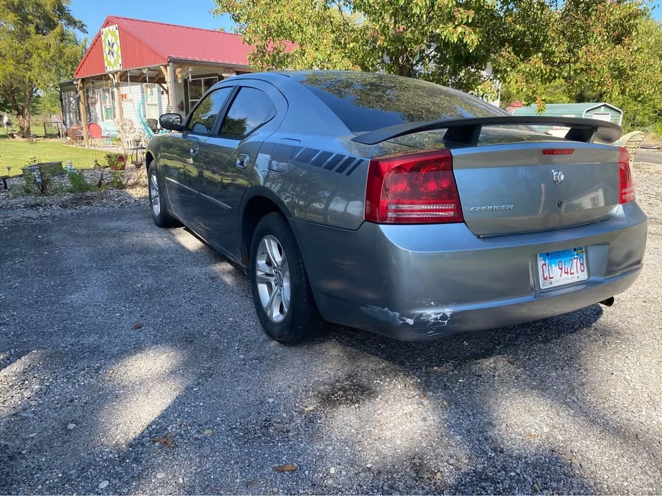 2007 Dodge Charger 6th Gen - Image 6 of 10