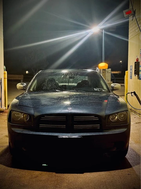 2007 Dodge Charger 6th Gen - Image 4 of 4