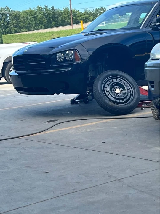 2007 Dodge Charger 6th Gen - Image 10 of 18