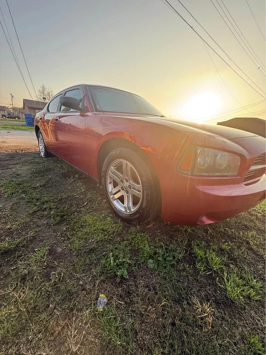 2007 Dodge Charger 6th Gen - Image 2 of 4