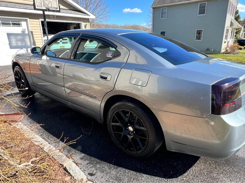2007 Dodge Charger 6th Gen - Image 4 of 10