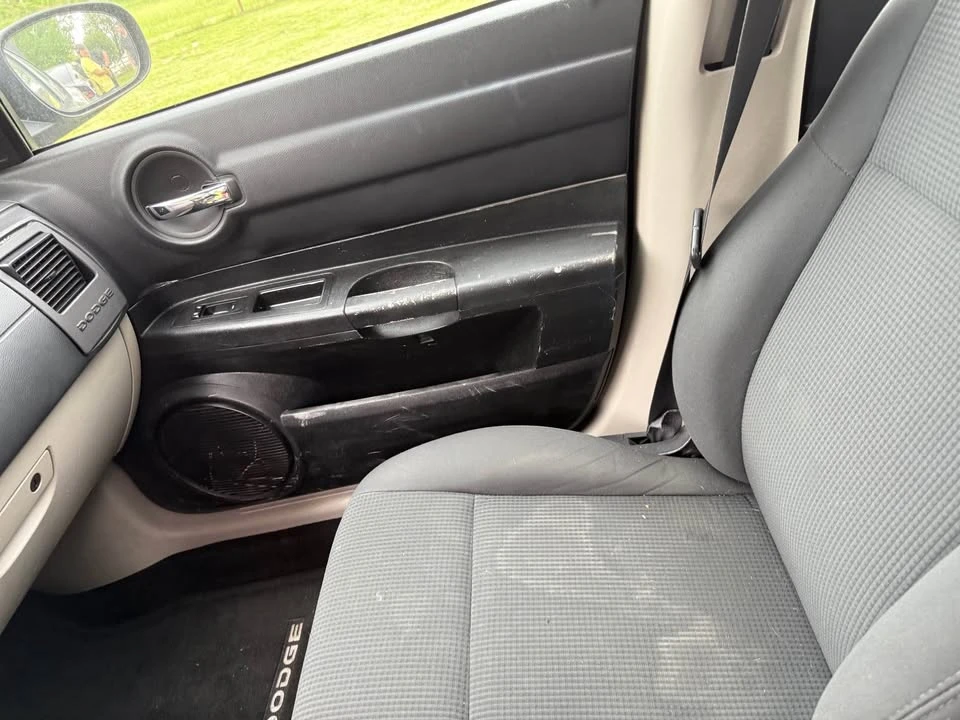 2007 Dodge Charger 6th Gen - Image 12 of 18