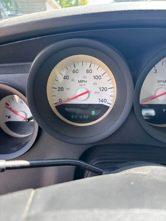 2007 Dodge Charger 6th Gen - Image 14 of 19