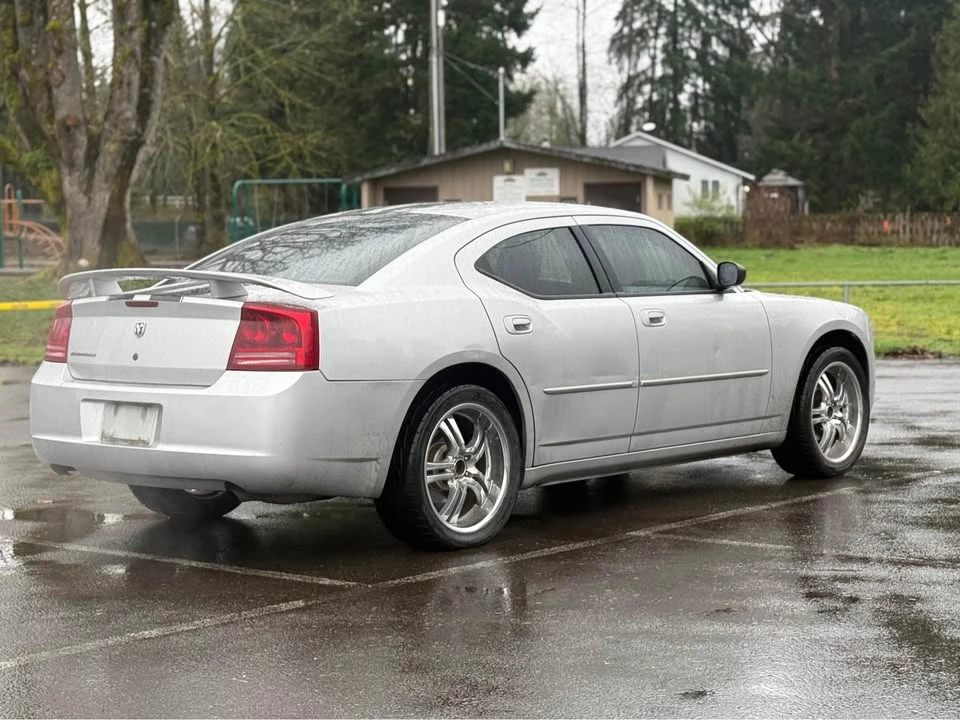 2007 Dodge Charger 6th Gen - Image 7 of 10