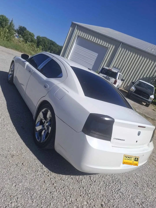2007 Dodge Charger 6th Gen - Image 7 of 7