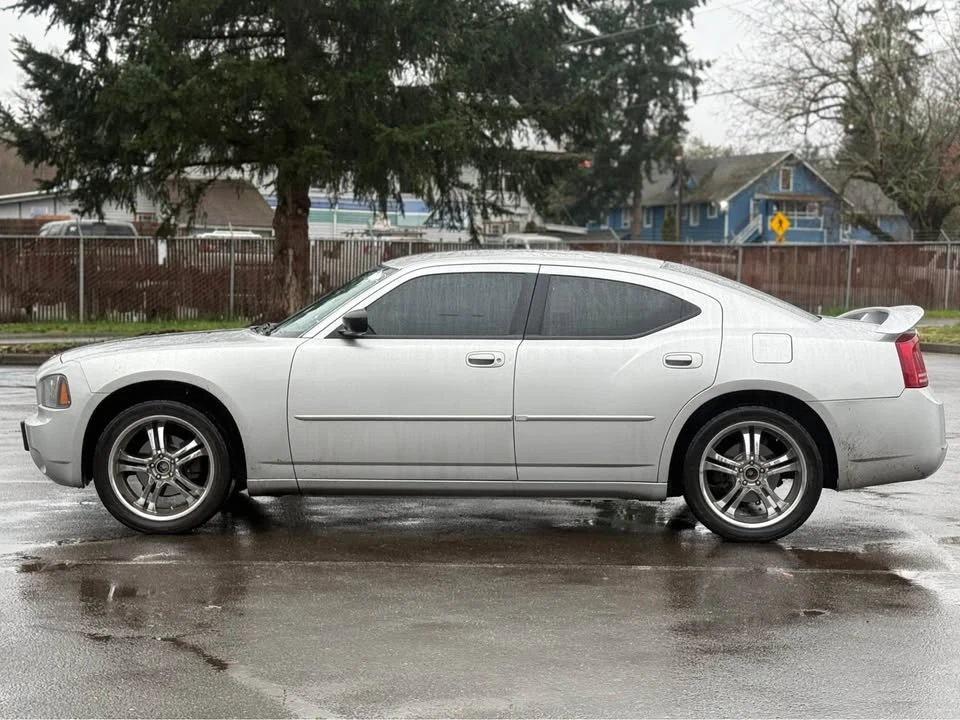 2007 Dodge Charger 6th Gen - Image 2 of 10