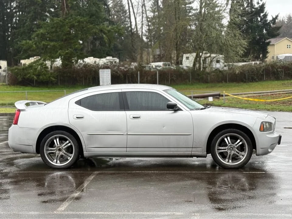 2007 Dodge Charger 6th Gen - Image 8 of 10