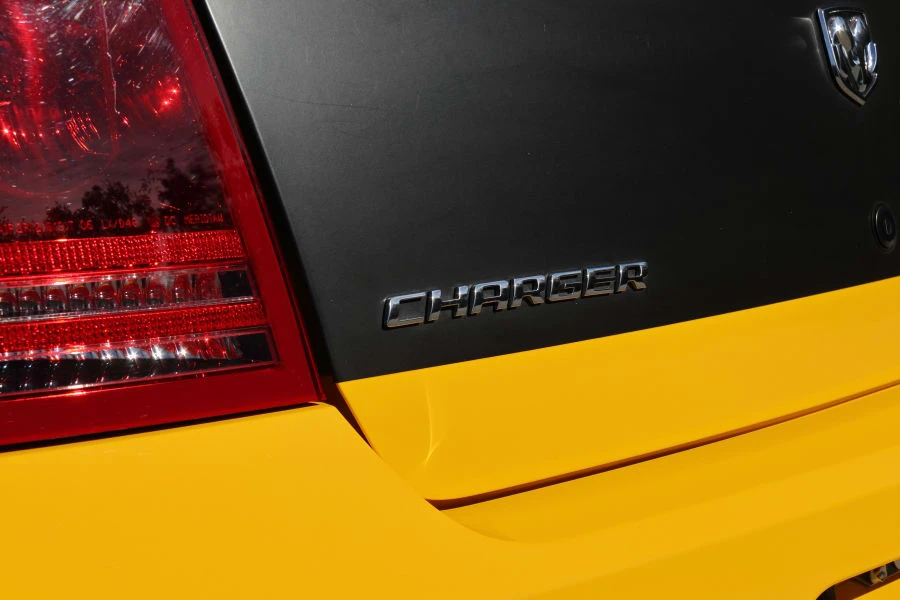 2007 Dodge Charger 6th Gen - Image 17 of 31