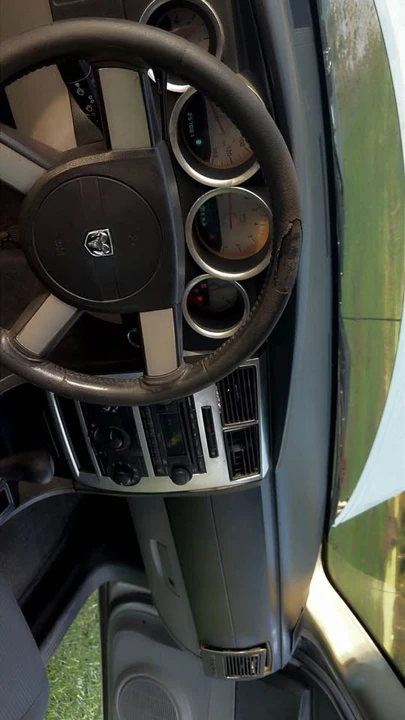 2007 Dodge Charger 6th Gen - Image 14 of 20