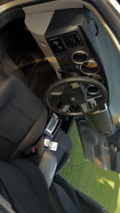 2007 Dodge Charger 6th Gen - Image 10 of 20