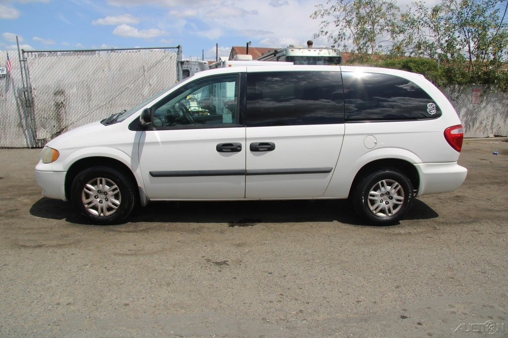2007 Dodge Caravan - Image 3 of 21