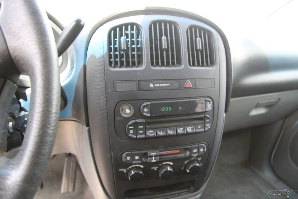 2007 Dodge Caravan - Image 19 of 21