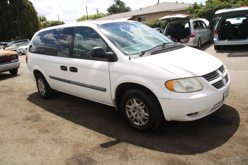 2007 Dodge Caravan - Image 10 of 21