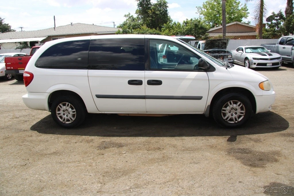 2007 Dodge Caravan - Image 9 of 21
