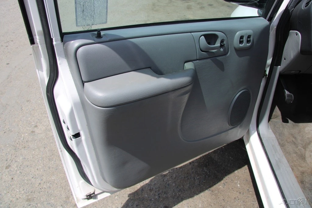 2007 Dodge Caravan - Image 13 of 21