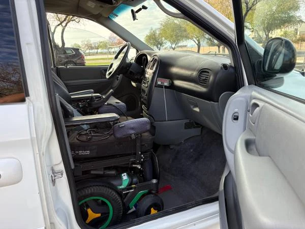 2007 Dodge Caravan - Image 8 of 14