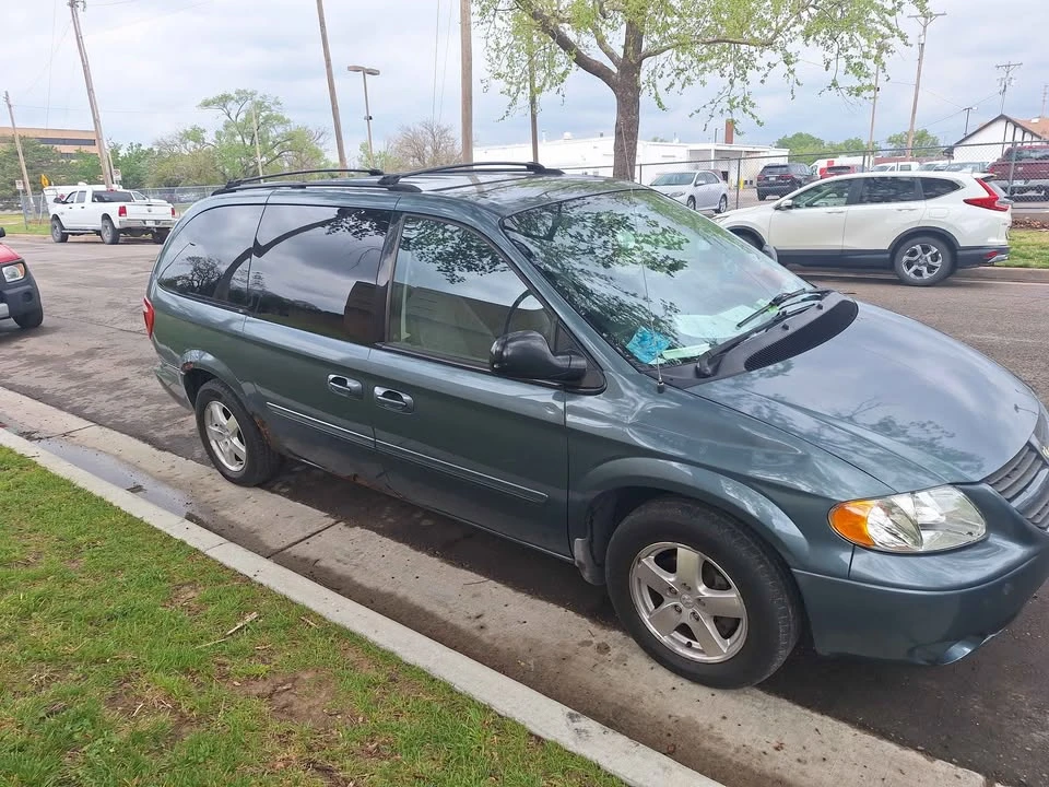 2007 Dodge Caravan - Image 2 of 5