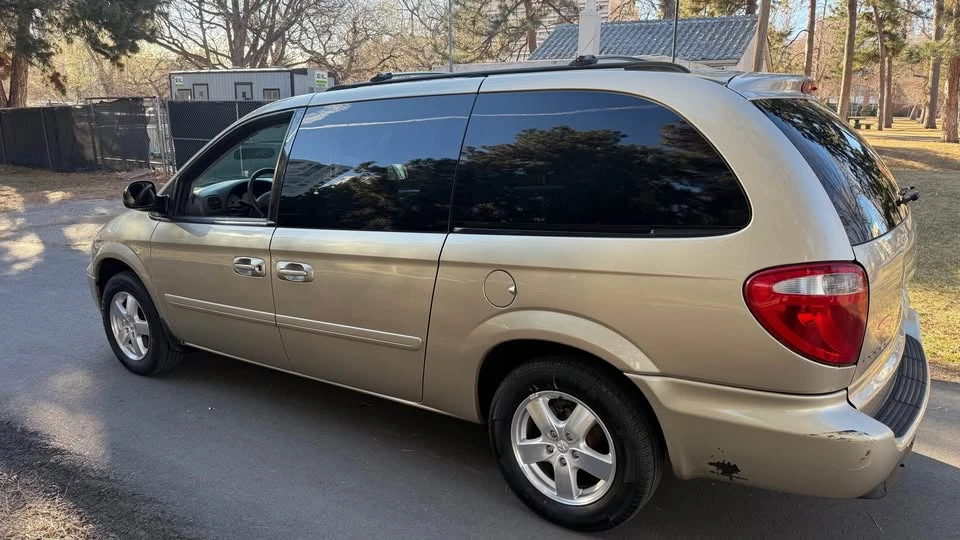 2007 Dodge Caravan - Image 3 of 13