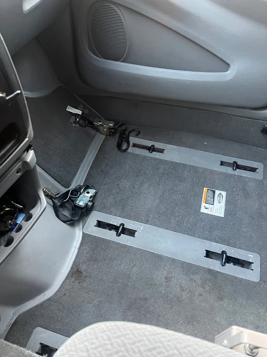 2007 Dodge Caravan - Image 6 of 9