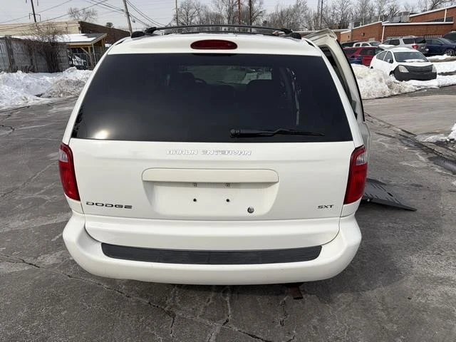 2007 Dodge Caravan - Image 8 of 21