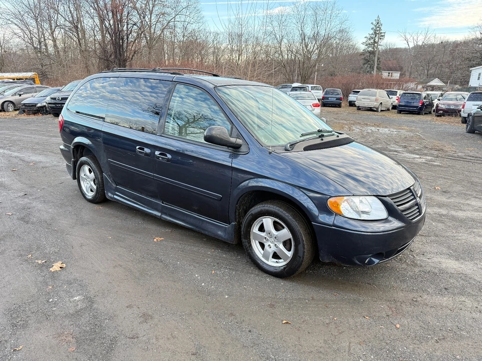2007 Dodge Caravan - Image 2 of 21