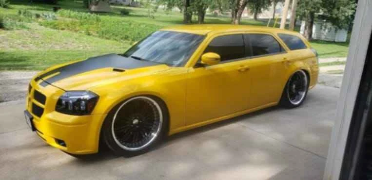 2007 Dodge Magnum 2nd Gen Wagon - Image 3 of 14