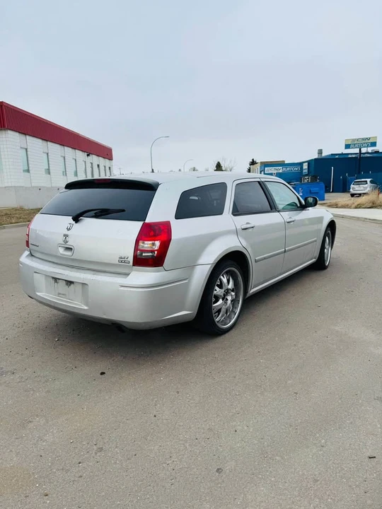 2007 Dodge Magnum 2nd Gen Wagon - Image 6 of 9