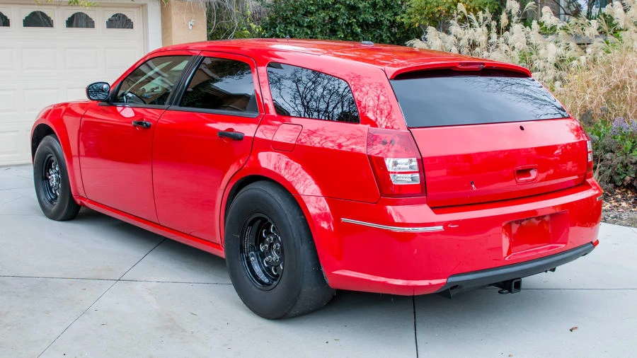 2007 Dodge Magnum 2nd Gen Wagon - Image 3 of 11