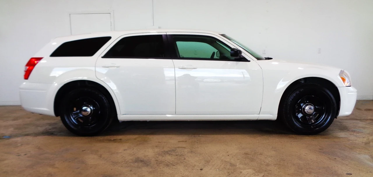 2007 Dodge Magnum 2nd Gen Wagon - Image 6 of 21