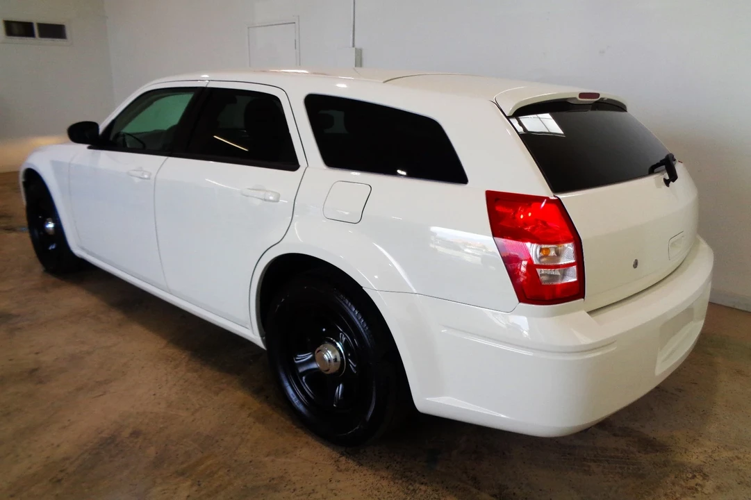 2007 Dodge Magnum 2nd Gen Wagon - Image 4 of 21
