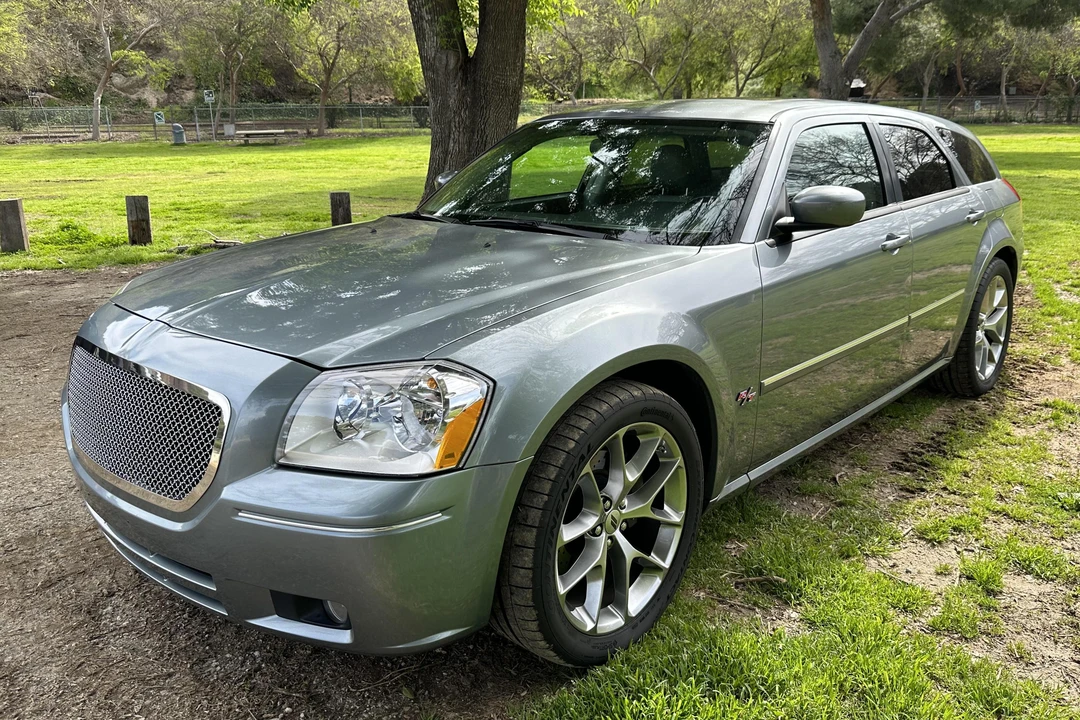 2007 Dodge Magnum 2nd Gen Wagon - Image 7 of 31
