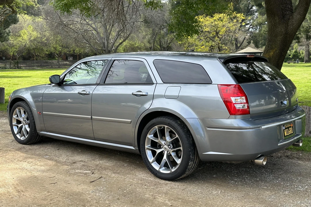 2007 Dodge Magnum 2nd Gen Wagon - Image 9 of 31