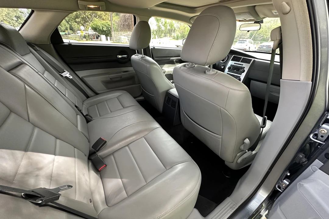 2007 Dodge Magnum 2nd Gen Wagon - Image 25 of 31