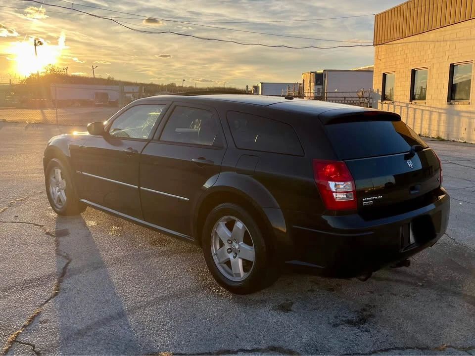 2007 Dodge Magnum 2nd Gen Wagon - Image 6 of 14