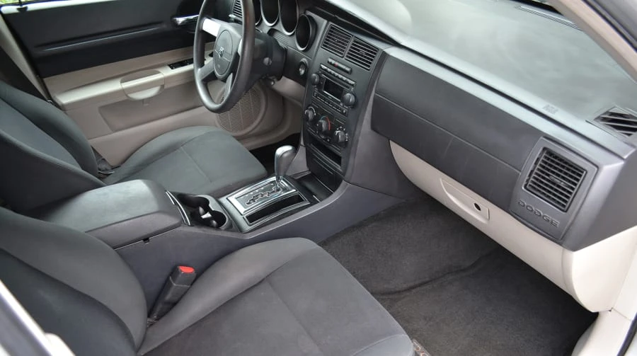 2007 Dodge Magnum 2nd Gen Wagon - Image 5 of 7