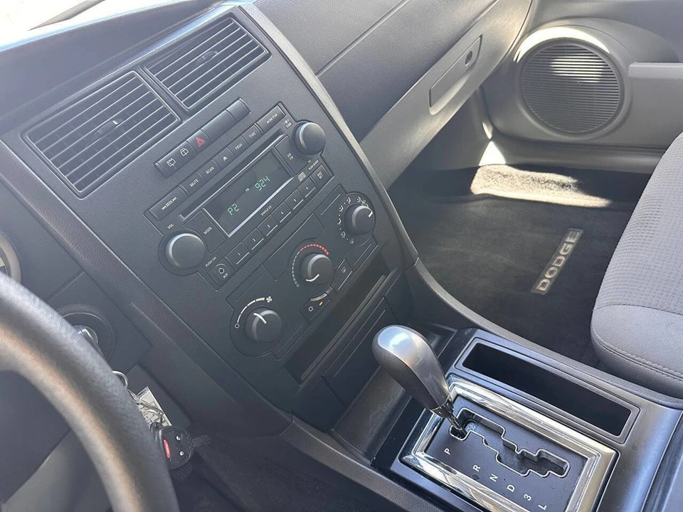2007 Dodge Magnum 2nd Gen Wagon - Image 19 of 24
