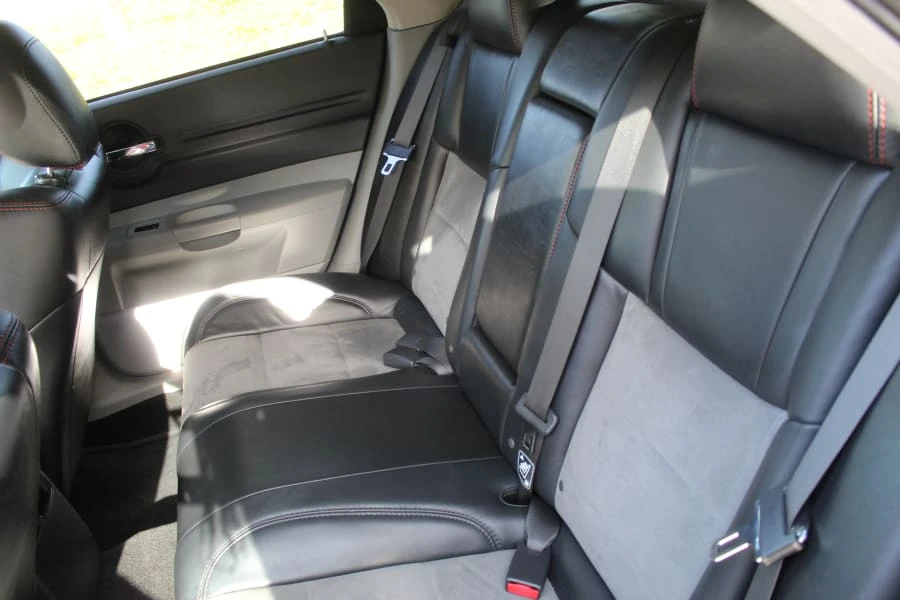 2007 Dodge Magnum SRT8 2nd Gen - Image 6 of 22